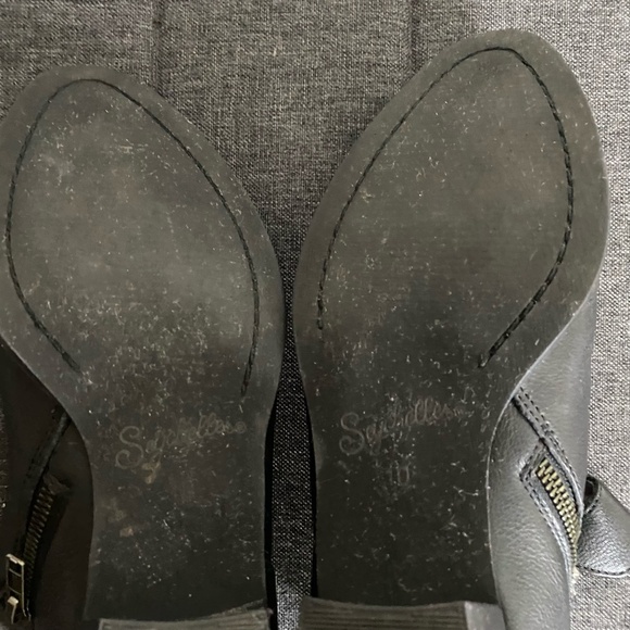 Seychelles Black Leather Cutout Stud Detail Casual Work Ankle Boot-Sz-10 - Picture 12 of 16